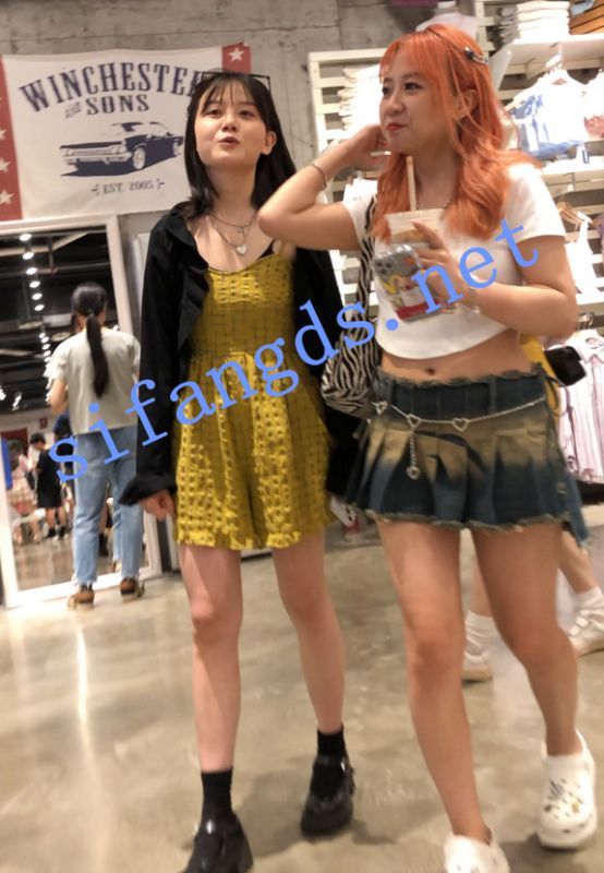 ⭐【mccd】⭐24 一箭双雕服装店两闺蜜白内格内